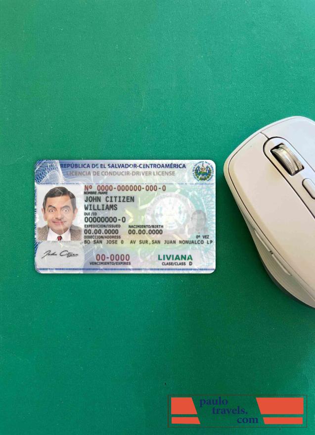 El Salvador driving license photolook FRONT PSD template